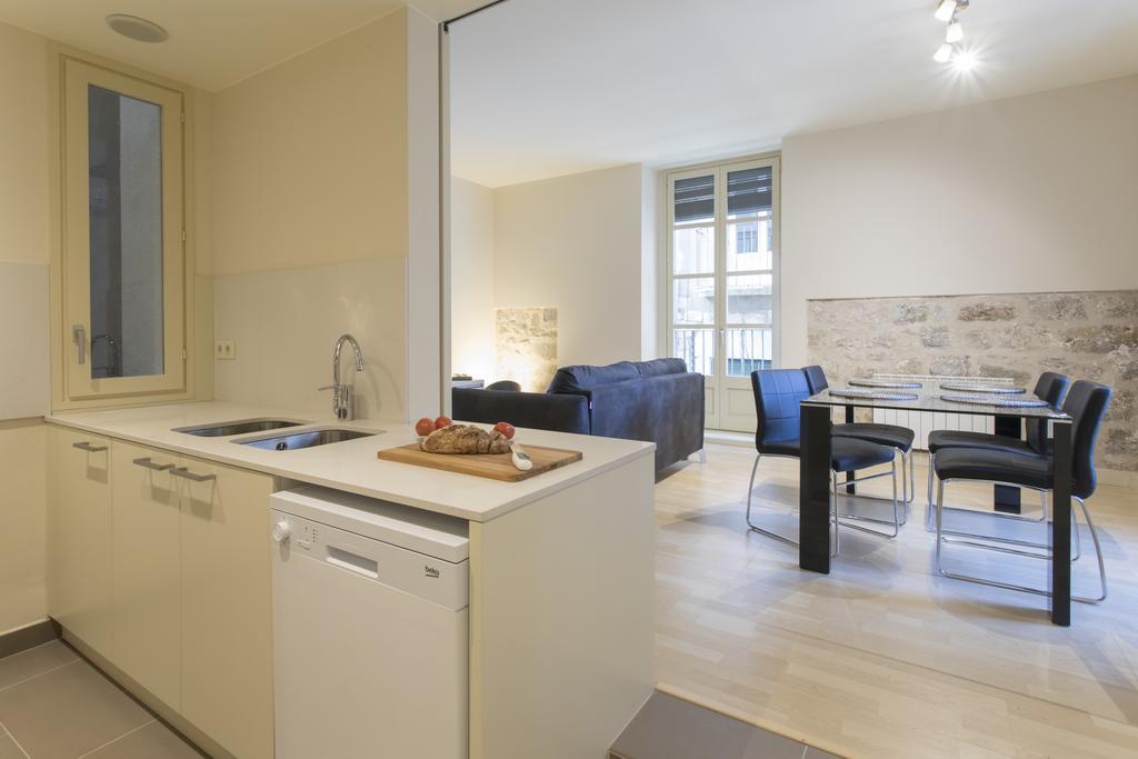 Bravissimo Cort Reial-2A Apartment Girona Ngoại thất bức ảnh